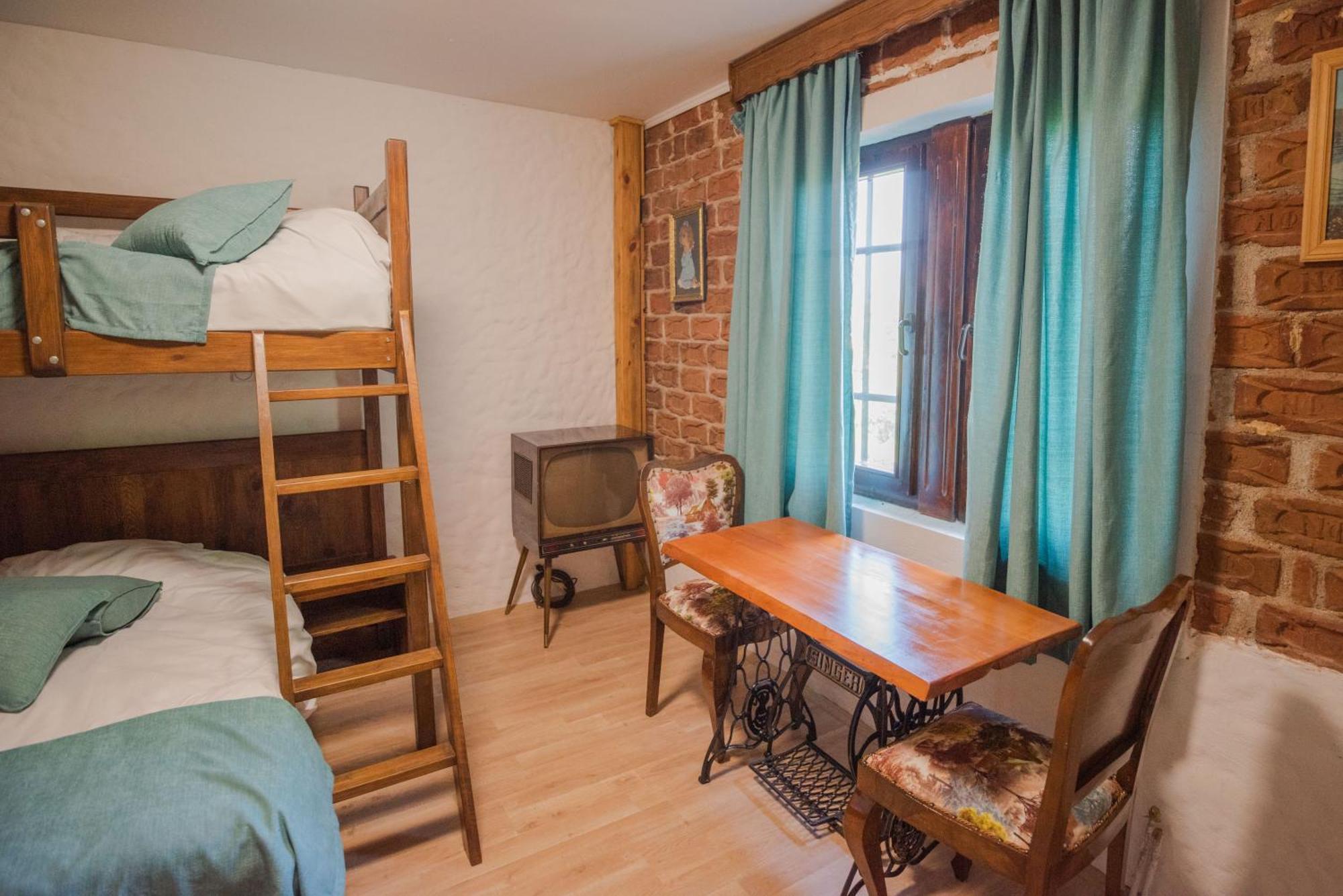 Apartment In Antique Museum Filip ビトラ エクステリア 写真
