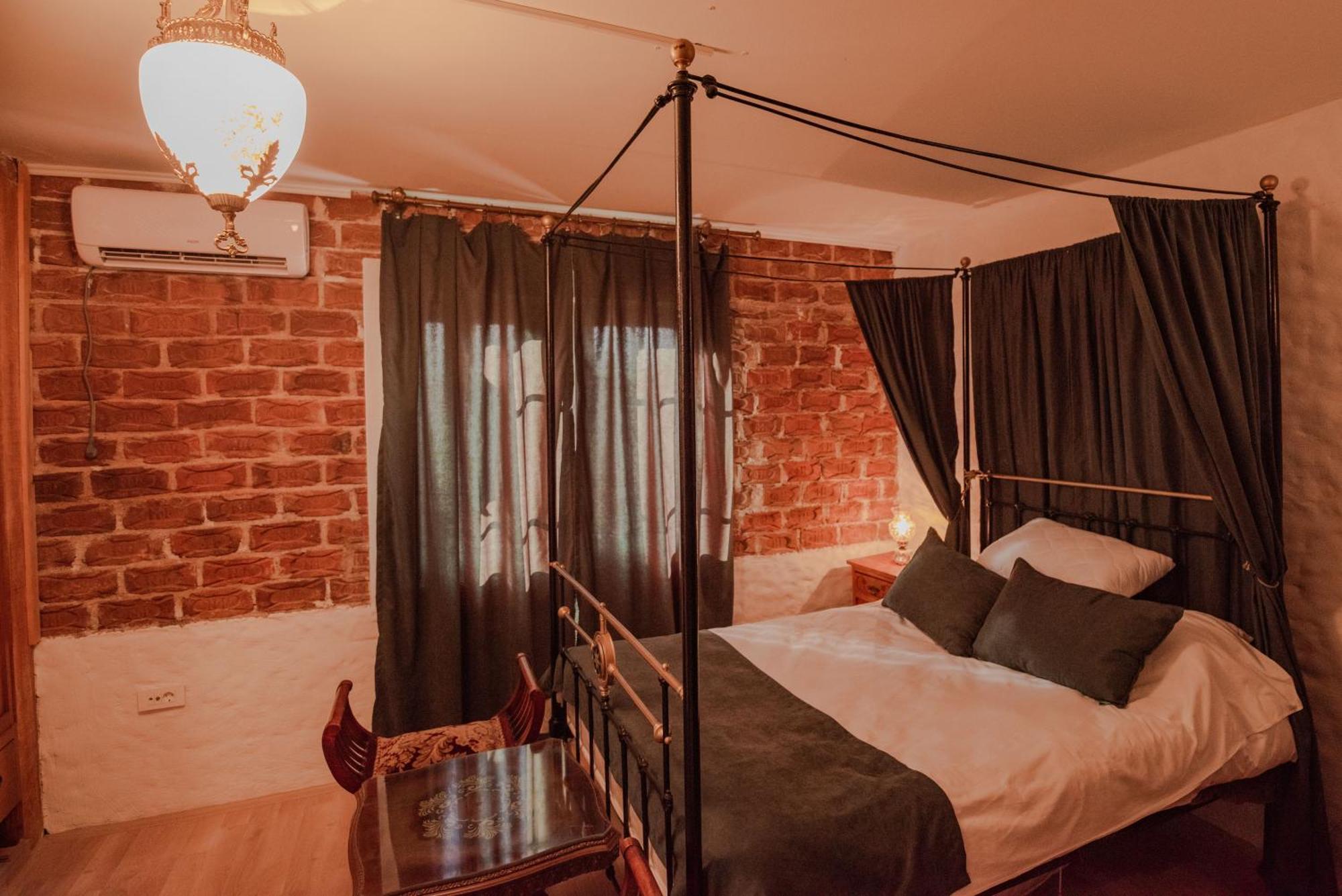 Apartment In Antique Museum Filip ビトラ エクステリア 写真