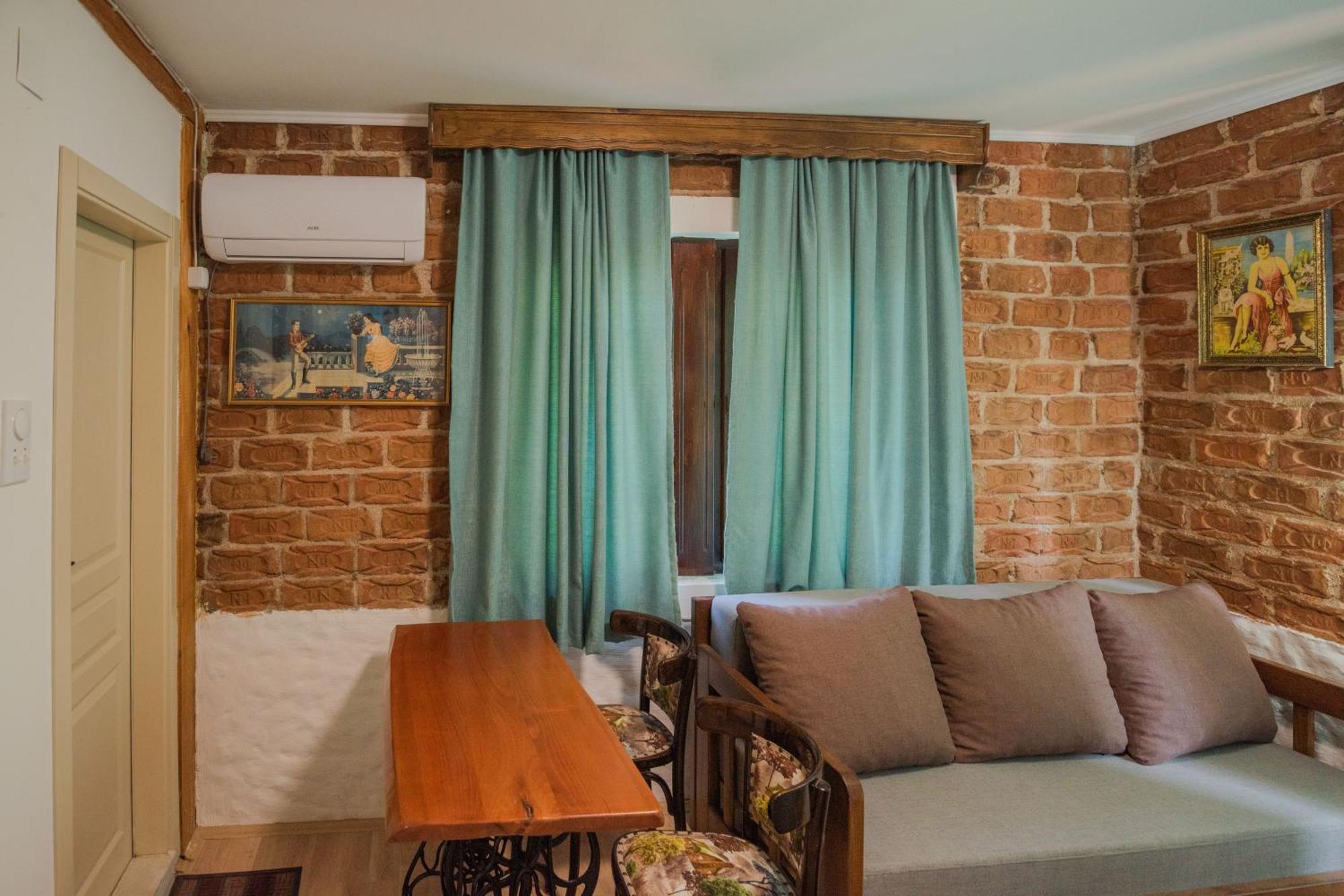 Apartment In Antique Museum Filip ビトラ エクステリア 写真