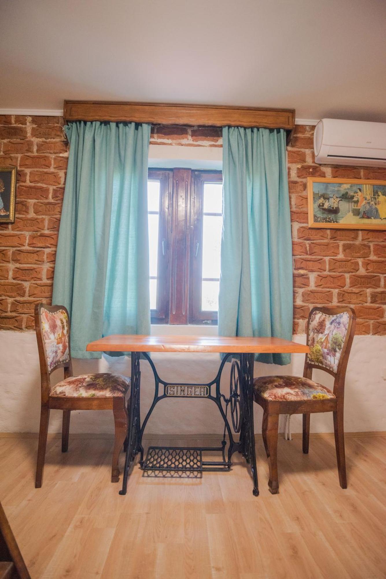 Apartment In Antique Museum Filip ビトラ エクステリア 写真